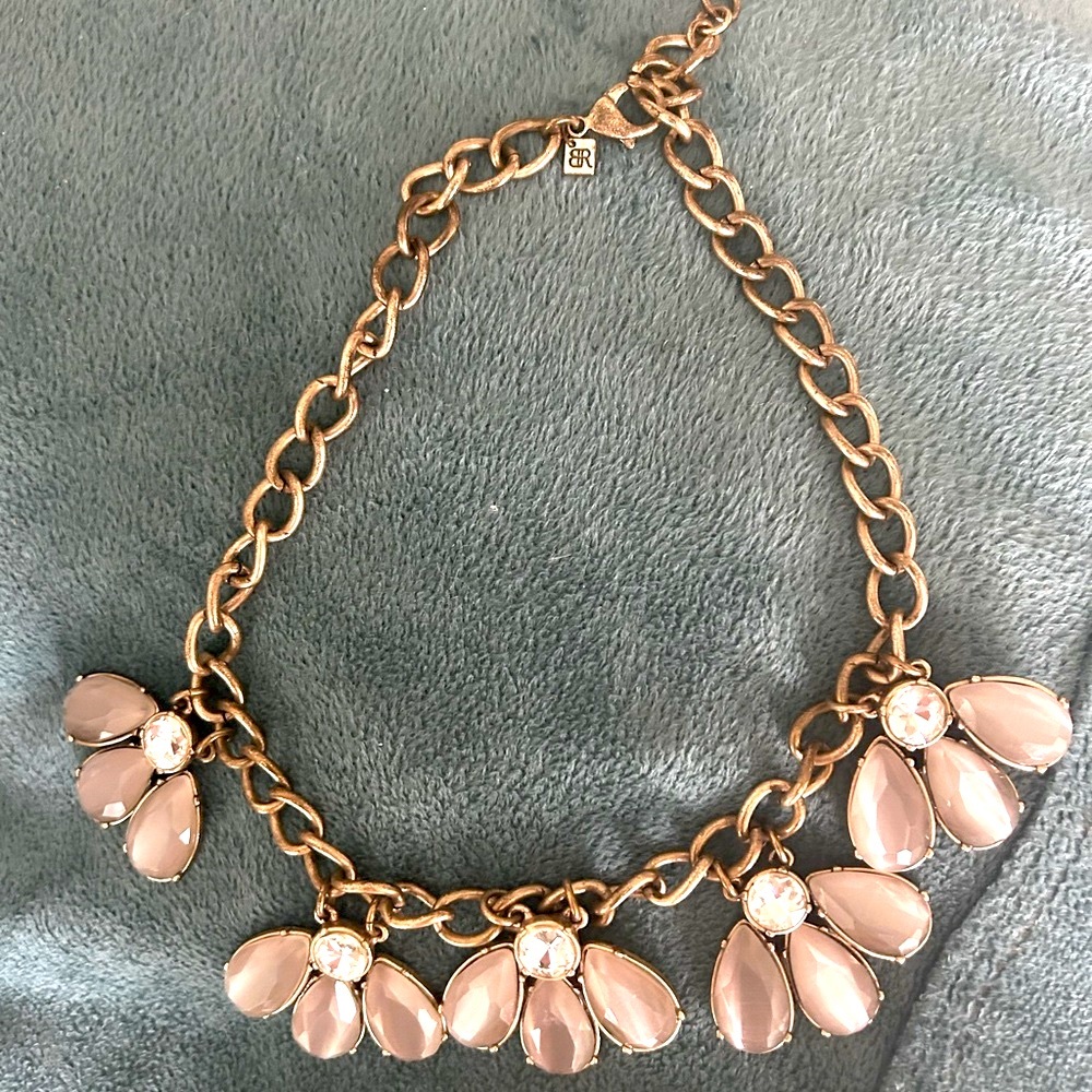 Ladies’ Banana Republic Necklace